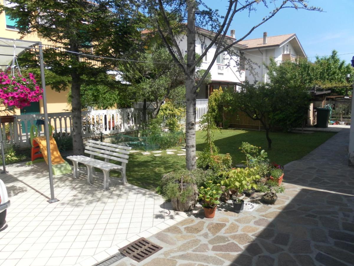 Apartamento Donna Rosa Francavilla Al Mare Exterior foto